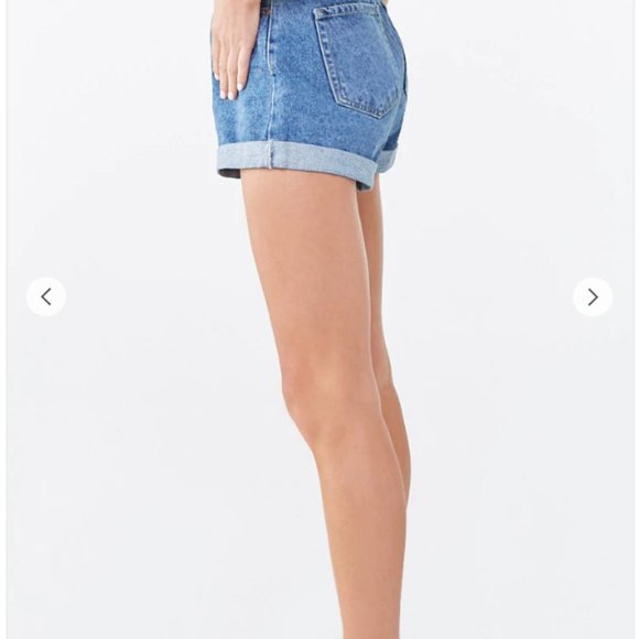 Brand new jean shorts - Picture 3 of 3